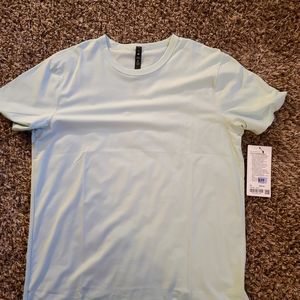 Mens Lululemon fundamental t-shirt XL